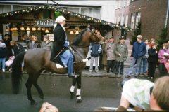 image001